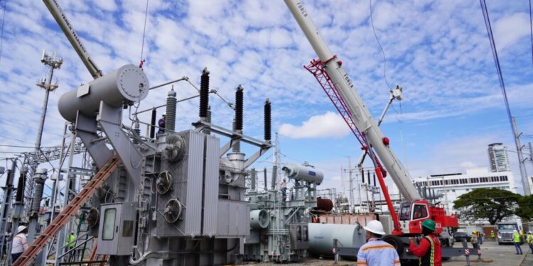 Edesur amplía capacidad de servicio eléctrico con nuevo transformador de potencia en subestación del Distrito Nacional