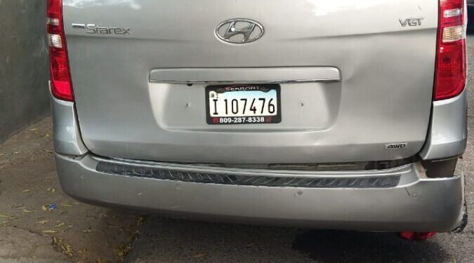 Ejército intercepta minibús con 35 haitianos indocumentados en Montecristi