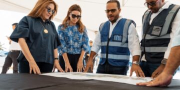 Carolina supervisa avances en construcción del Malecón Deportivo y del Paseo 30 de Mayo