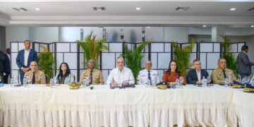 Gobierno refuerza lucha contra el crimen organizado y mantiene operativos migratorios diarios