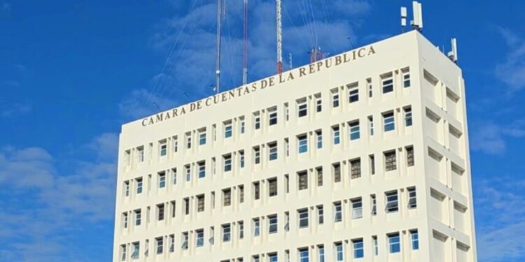 Cámara de Cuentas inicia 2026 con la aprobación de nuevos informes de auditoría a EDEESTE, Superintendencia de Seguros y APORDOM