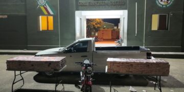 Ejército incauta contrabando de 118,000 cigarrillos oculto en los compartimentos de una camioneta en Dajabón