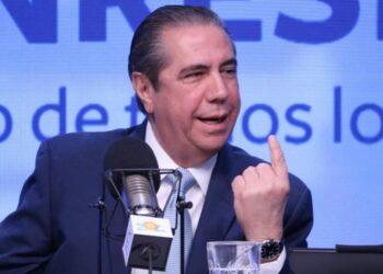 Francisco Javier pide al gobierno prestar atención ante potencial aumento del petróleo Santo Domingo