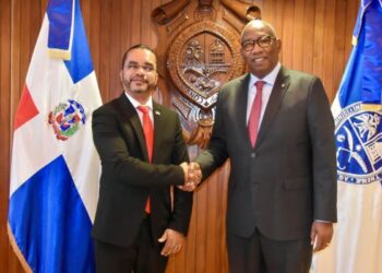 UASD e ITLA exploran acuerdo para ampliar la capacitación tecnológica