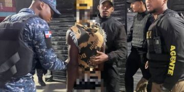 DGM detiene 962 y deporta 852 extranjeros indocumentados este martes: Aprehenden 261 en Regiones Metropolitana y Este del país