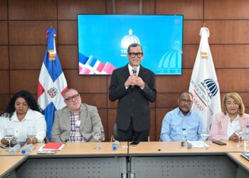 Ministerio de Trabajo y UNI Américas firman memorándum por los derechos laborales en República Dominicana