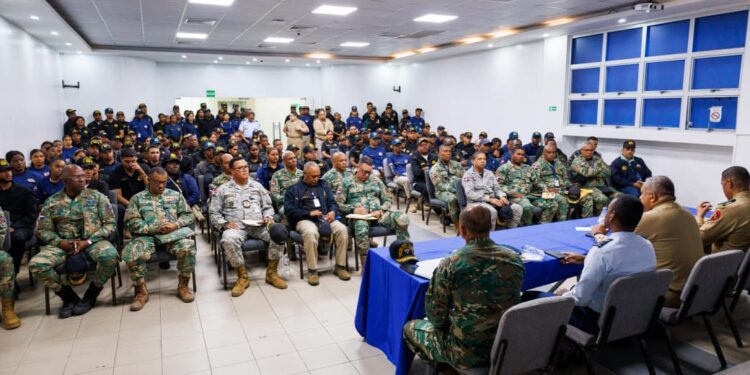 Director de Migración exhorta a agentes de interdicción a actuar apegados a la ley durante operativos