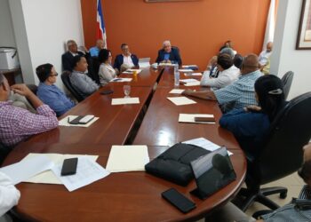 Anadegas denuncia persecución «provocadora» del director del Ceccom contra detallistas de combustibles