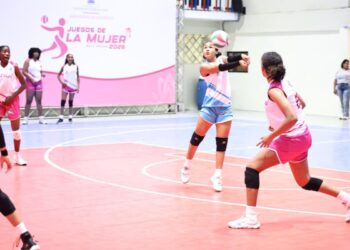 Distrito Nacional derrota a La Vega en voleibol de los Juegos de la Mujer