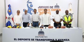 El ministro Kelvin Cruz relanza los campamentos recreativos de Semana Santa 2026