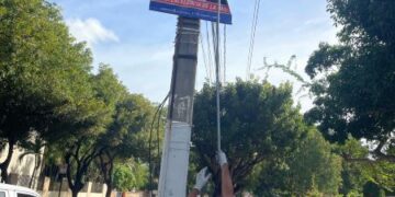 Alcaldía del Distrito Nacional inicia operativo de retiro de propaganda irregular en espacios públicos