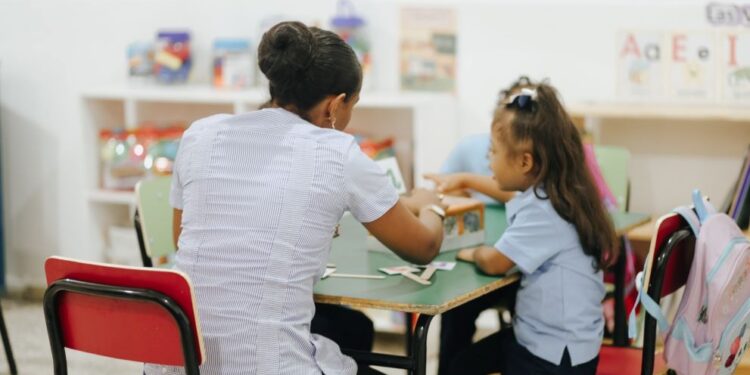 Ministerio de Educación avanza en inclusión para estudiantes con TEA en su día de concienciación