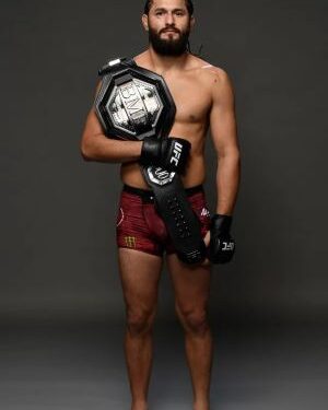 Llega a RD Jorge Masvidal, superestrella de MMA