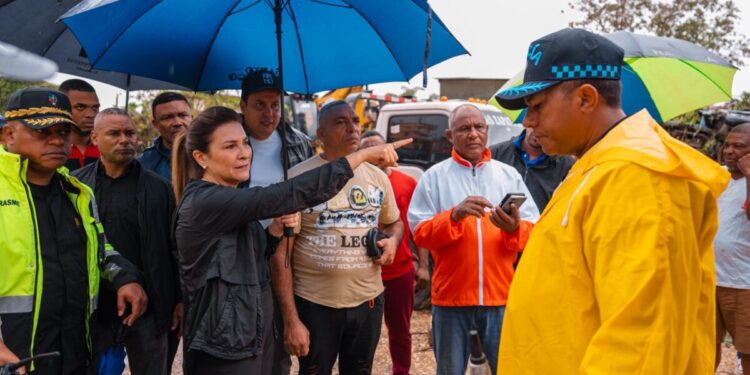 Carolina ordena medidas para mitigar daños y prevenir riesgos