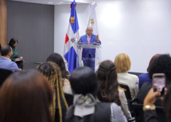 CD y ParlAmericas inauguran programa para fortalecer liderazgo de mujeres jóvenes dominicanas