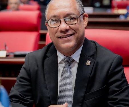 Senador por Elías Piña, Dr. Jhonson Encarnación, respalda firmemente medidas del Gobierno para proteger la frontera.