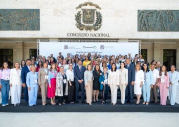 Senado dominicano y ParlAmericas se reúnen para promover la equidad de género