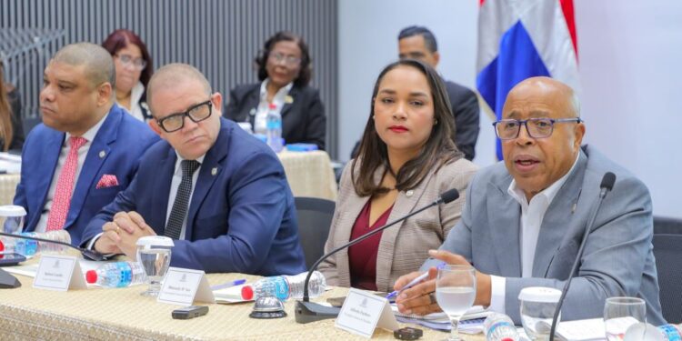 Cámara de Diputados trasferirá a Bienes Nacionales el Club del Legislador