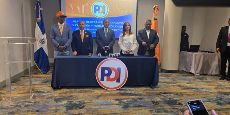 PDI presenta nueva etapa política de reorganización, formación y candidaturas reservadas para independientes y jóvenes en 2028