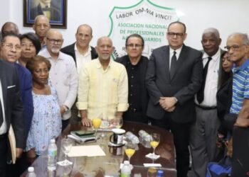 Organizaciones profesionales, populares y sindicales marcharán al Palacio Nacional; anuncian Coordinadora de Lucha Social y Popular