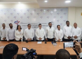 Cámara de Comercio Empresarial de Santo Domingo Norte (CCESDN) es juramentada como miembro de la Federación Dominicana de Comerciantes