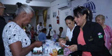 Director de Desarrollo de la Comunidad destaca trabajo conjunto con el Ejército en beneficio de familias vulnerables