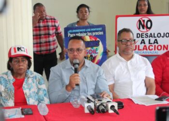 Organizaciones de La Caleta reclaman al Gobierno respuesta urgente a demandas pendientes