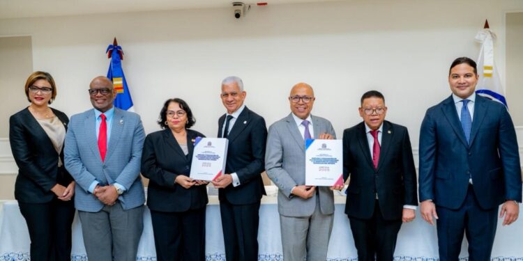 Congreso Nacional recibe informe de gestión anual de la Cámara de Cuentas