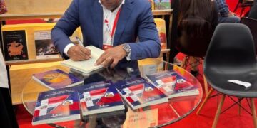 Infobae destaca libro de Francisco Tavárez presentado en la FILBo-Colombia sobre Haití y RD