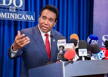 Félix Bautista solicita petrificar la cordillera central mediante una Ley que  la declara reserva natural 