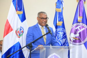 Decano Gerardo Roa lamenta profundamente fallecimiento del intelectual y humanista José Luis Sáez