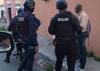 DGM deporta 903 extranjeros por los pasos fronterizos; detienen 1,076 indocumentados