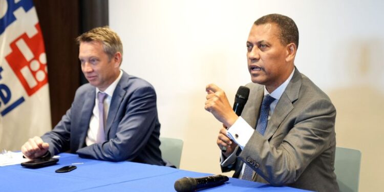 Indotel aprueba la adquisición de Gold Data Dominicana por parte de Liberty Networks