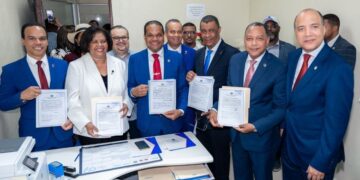 Radhamés Silverio formaliza candidatura a la Rectoría de la UASD con llamado a la continuidad, la innovación y el fortalecimiento institucional