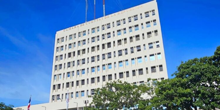 Cámara de Cuentas aprueba auditorías a la SIPEN, ASDN, EDEESTE e IDAC en su novena sesión ordinaria