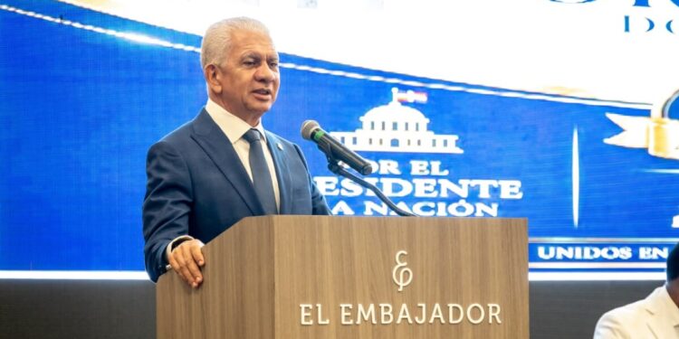 Presidente del senado  afirma que acuerdo migratorio con EE. UU. respeta la Constitución y la soberanía nacional