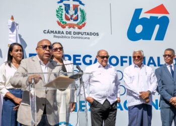Cámara de Diputados hace formal entrega del Club del Legislador a Bienes Nacionales para una escuela de turismo de Infotep