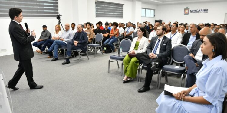 República Dominicana se perfila como nodo estratégico de Inteligencia Artificial en el Caribe, afirma experto Alberto Castillo Aroca