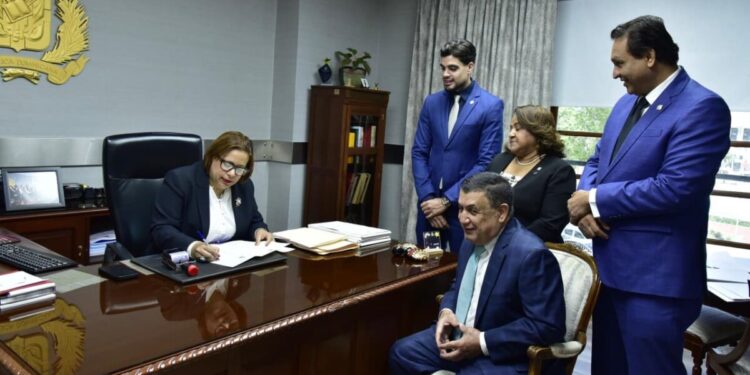 Retiran resolución invitaba al canciller a explicar acuerdo suscrito con Estados Unidos