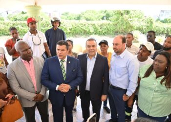 Comisión de diputados inspecciona terrenos permutados en San Pedro de Macorís