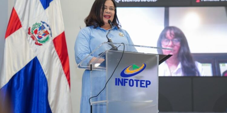 INFOTEP y OIT Costa Rica certificaron 101 participantes en programa de emprendimiento sostenible “Mi Negocio Verde”