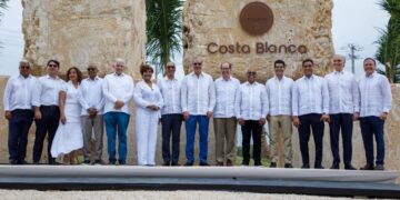 Presidente Abinader anuncia transformación integral de Boca Chica con inversión superior a RD$20 mil millones