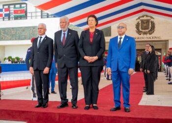 Congreso Nacional recibe a la presidenta de Surinam, Jennifer Geerlings-Simons