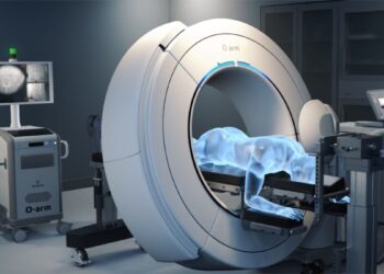 La cirugía de columna entra en una nueva era Clínica Abreu incorpora el primer O-arm de Medtronic en República Dominicana