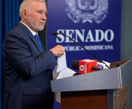 Taveras cuestiona sobregiro de RD$45 mil millones en el sector eléctrico y pide mayor transparencia fiscal