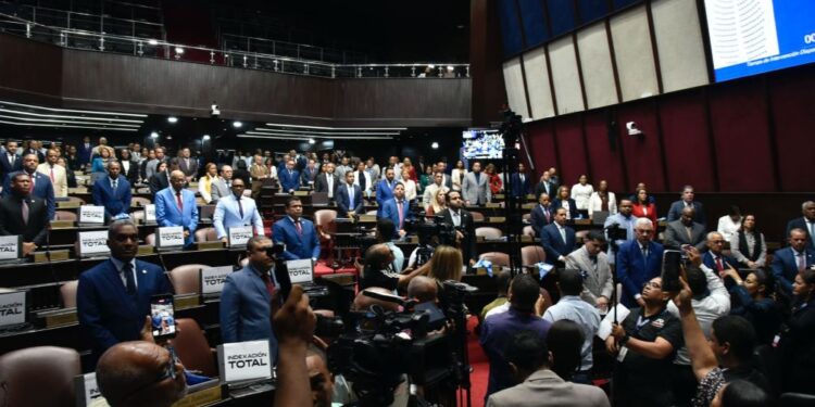 Cámara de Diputados convierte en ley proyecto de medidas pro-crecimiento económico y simplificación fiscal