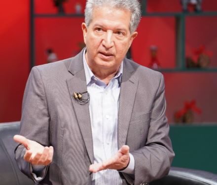 RD no fracasa por falta de riqueza: fracasa por privilegios