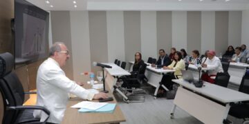 Cámara de Diputados realiza Máster en Derecho Constitucional y Derecho Público: representación y partidos políticos