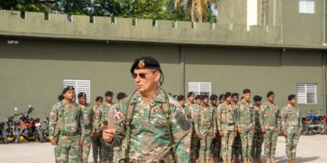 Comandante del Ejército recorre puestos fronterizos en Elías Piña e Independencia