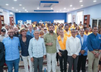 INFOTEP y PROCIGAR certifican los primeros 127 egresados de la Escuela de Tabaqueros de Tamboril